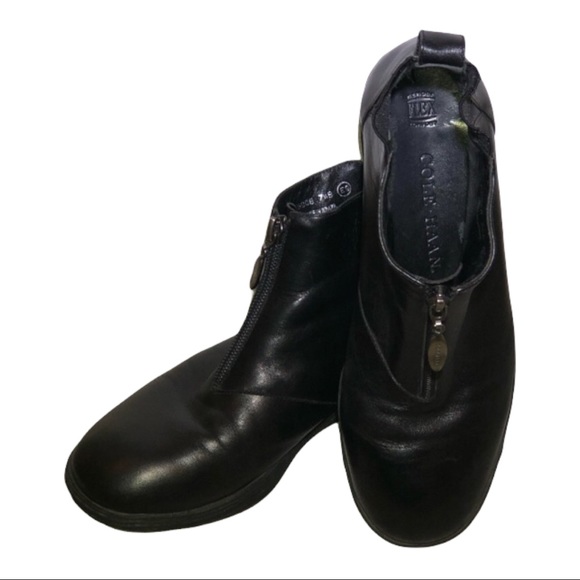 COLE HAAN Black Leather Zippered Boots SZ 7.5 - Picture 2 of 8